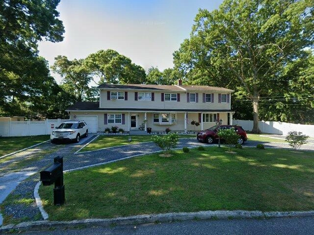 House image located at Holbrook, NY 11741