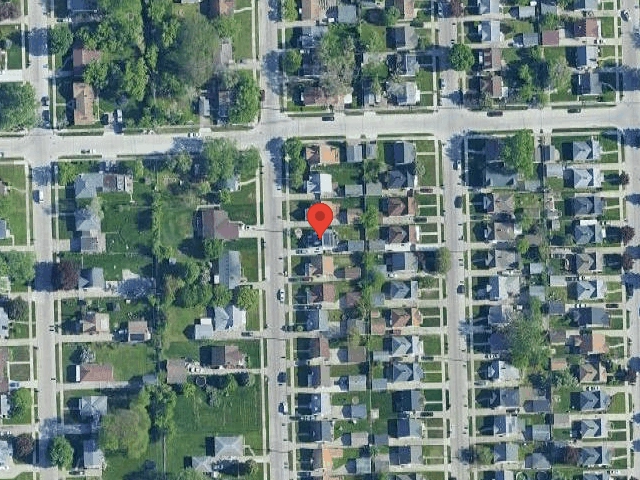 House image located at Warren, MI 48089