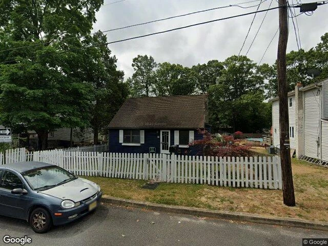 House image located at Clementon, NJ 08021