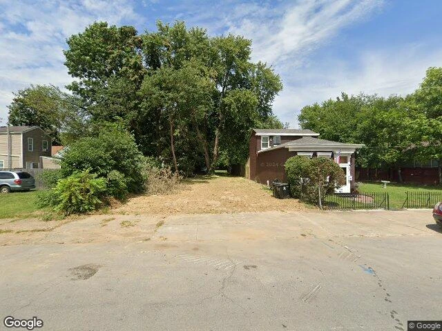 House image located at Louisville, KY 40212