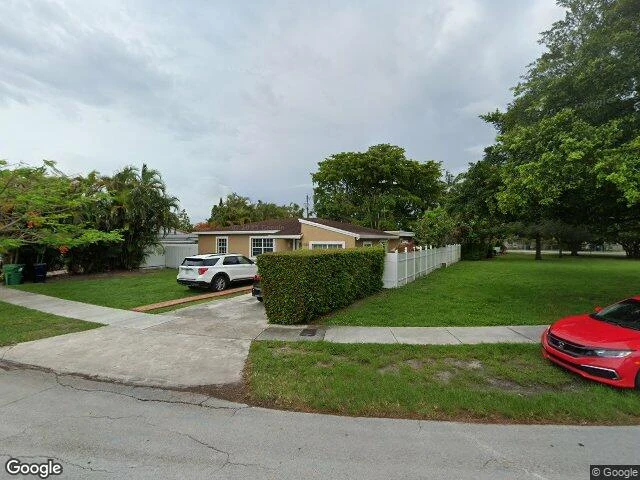 House image located at Miami, FL 33144