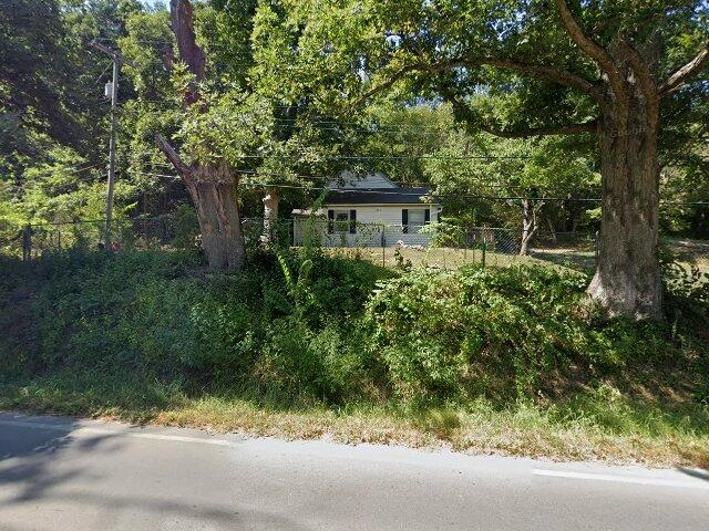 House image located at Louisville, KY 40272