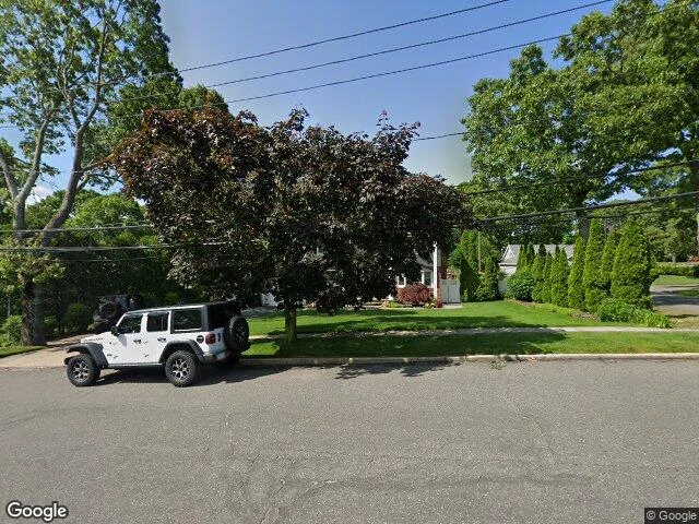 House image located at Smithtown, NY 11787