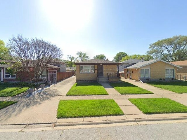 House image located at Calumet City, IL 60409