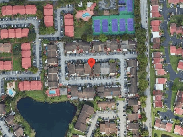 House image located at Miami, FL 33193
