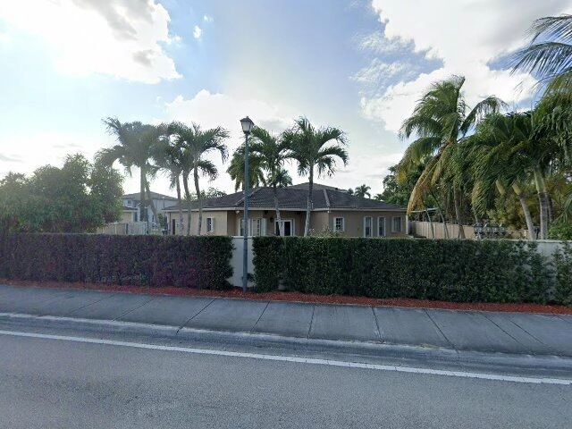 House image located at Miami, FL 33193