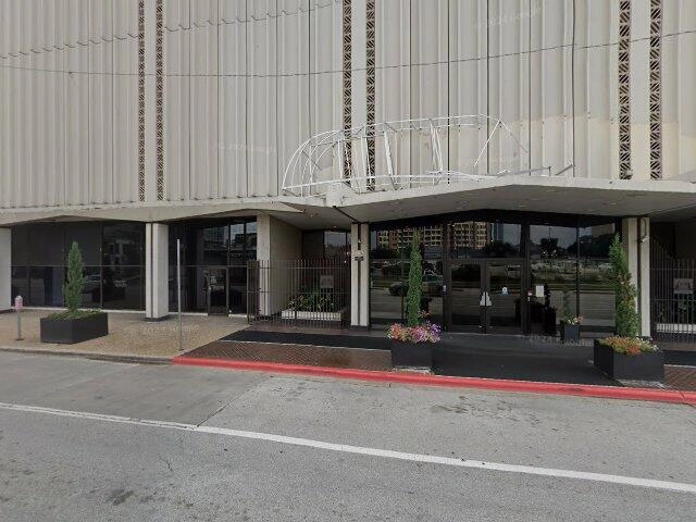 House image located at Houston, TX 77002