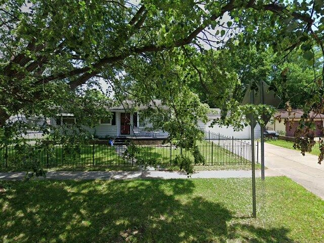 House image located at Flint, MI 48503