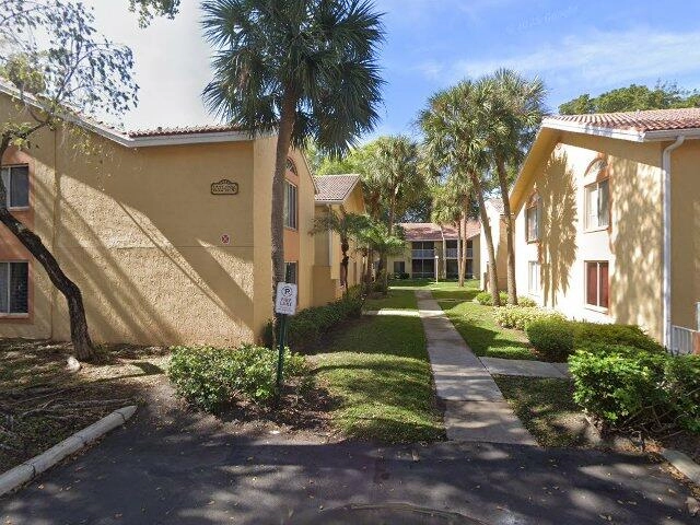 House image located at Coral Springs, FL 33071