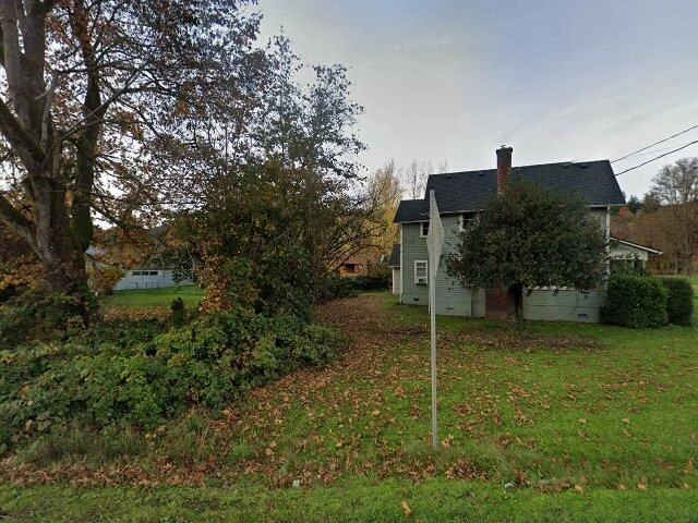 House image located at Springfield, OR 97478