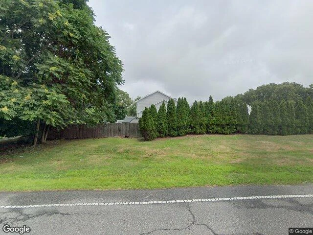 House image located at Ronkonkoma, NY 11779