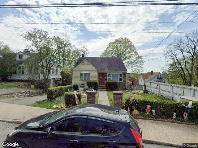 House image located at Peekskill, NY 10566