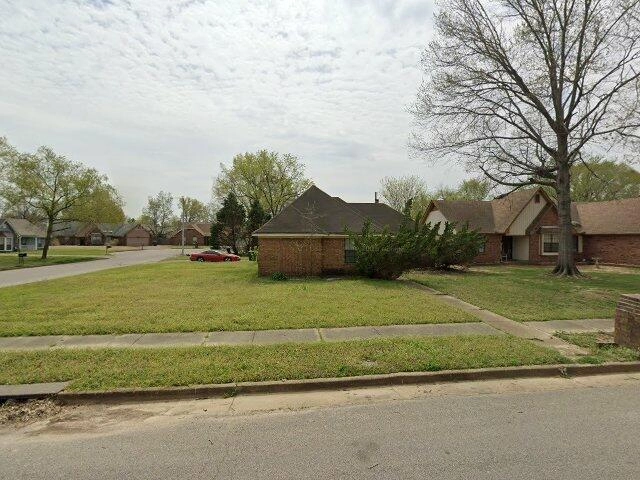 House image located at Memphis, TN 38141