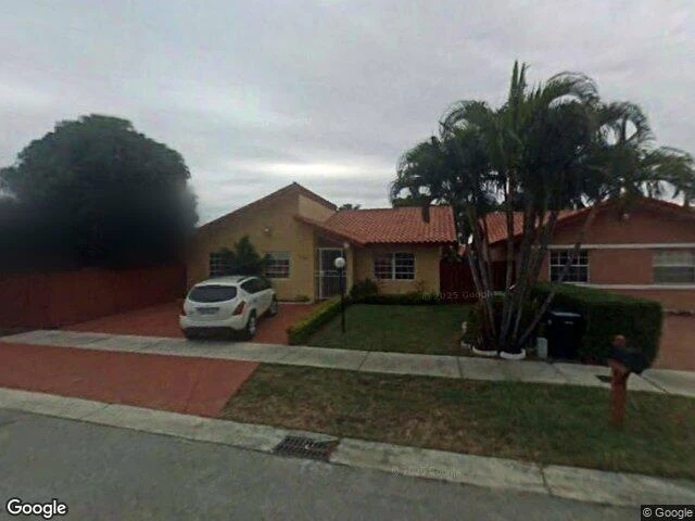 House image located at Miami, FL 33186