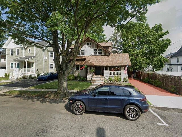 House image located at Kearny, NJ 07032