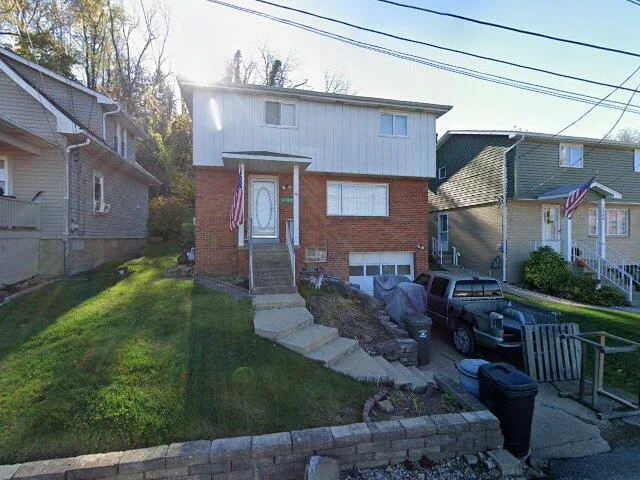 House image located at Mckeesport, PA 15131