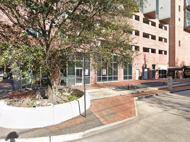 House image located at Houston, TX 77002