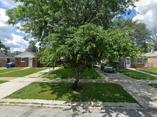 House image located at Riverdale, IL 60827