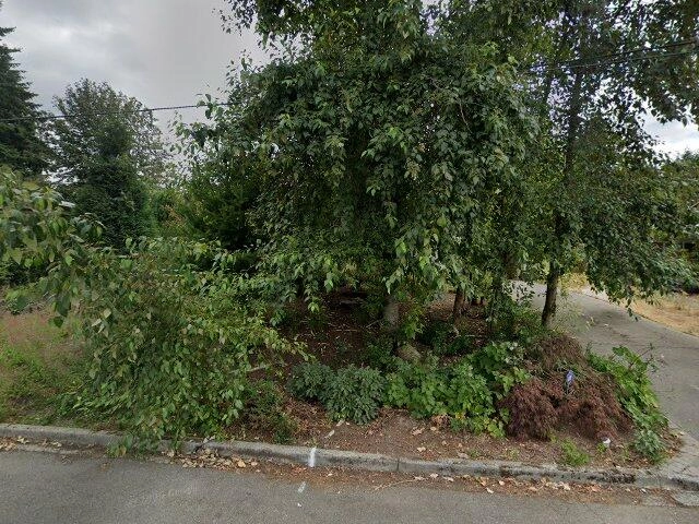 House image located at Bellevue, WA 98006