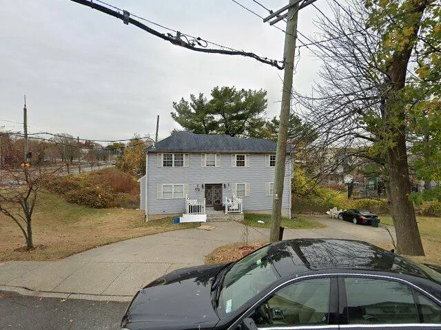 House image located at Staten Island, NY 10305