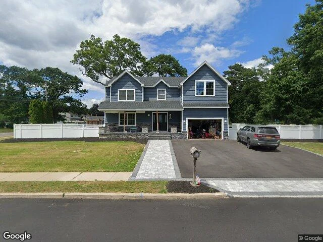 House image located at Bohemia, NY 11716