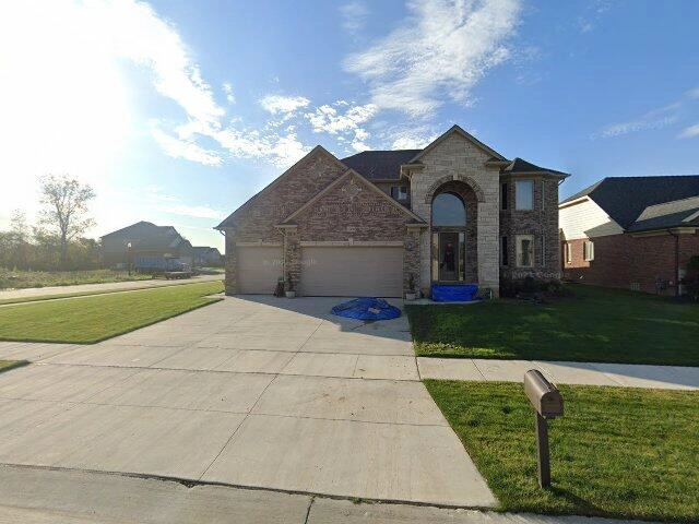 House image located at Macomb, MI 48042