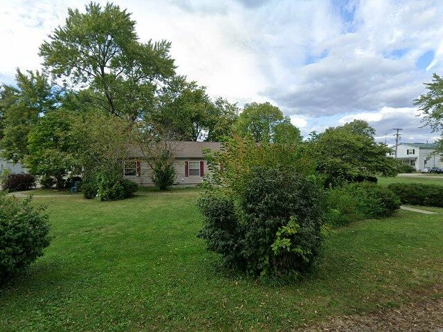 House image located at Fisher, IL 61843