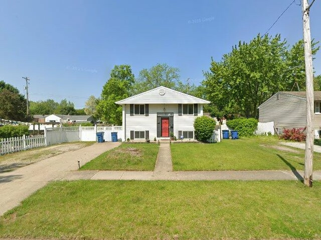 House image located at Holly, MI 48442