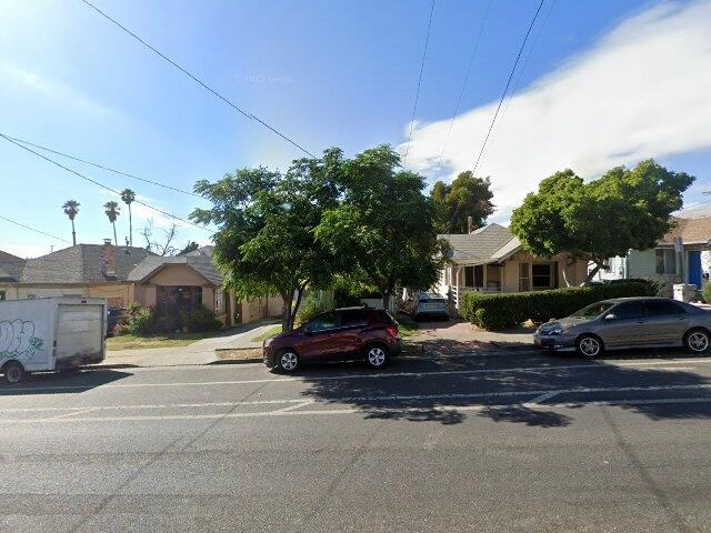 House image located at Oakland, CA 94601