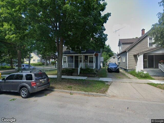 House image located at Grand Rapids, MI 49504