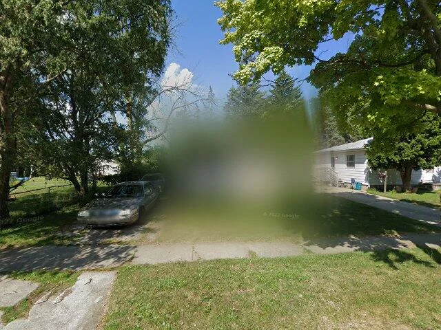 House image located at Saginaw, MI 48601