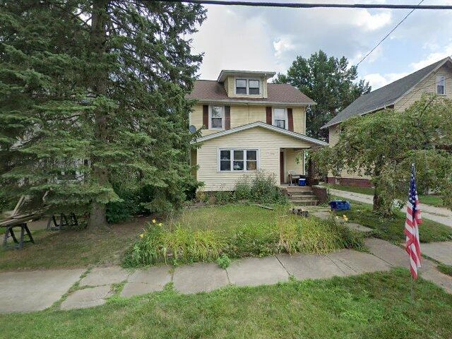 House image located at Alliance, OH 44601