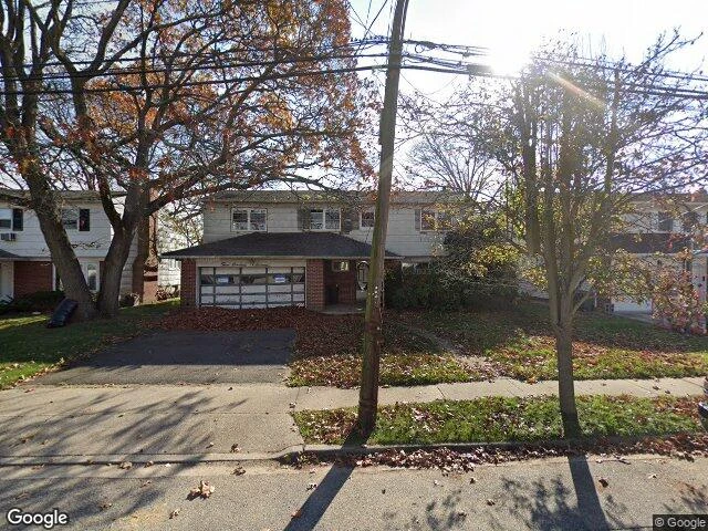 House image located at Oceanside, NY 11572