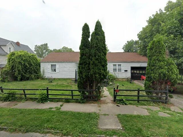 House image located at Marion, IN 46953