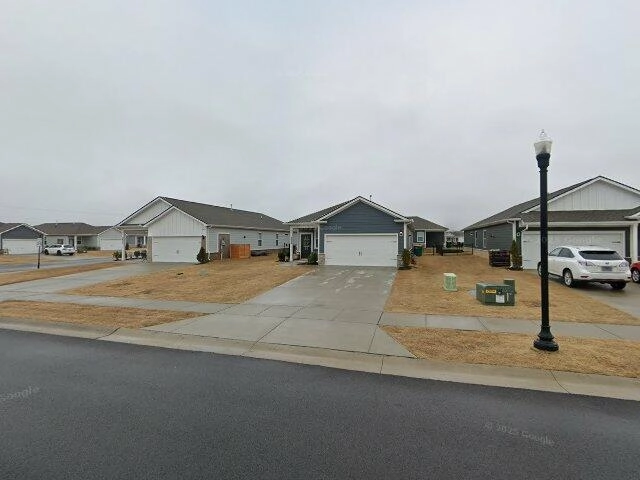 House image located at White House, TN 37188