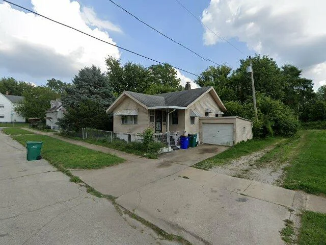 House image located at Decatur, IL 62521