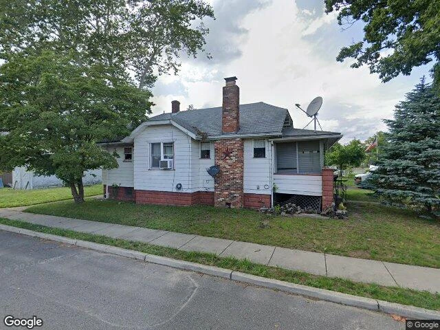 House image located at Beverly, NJ 08010