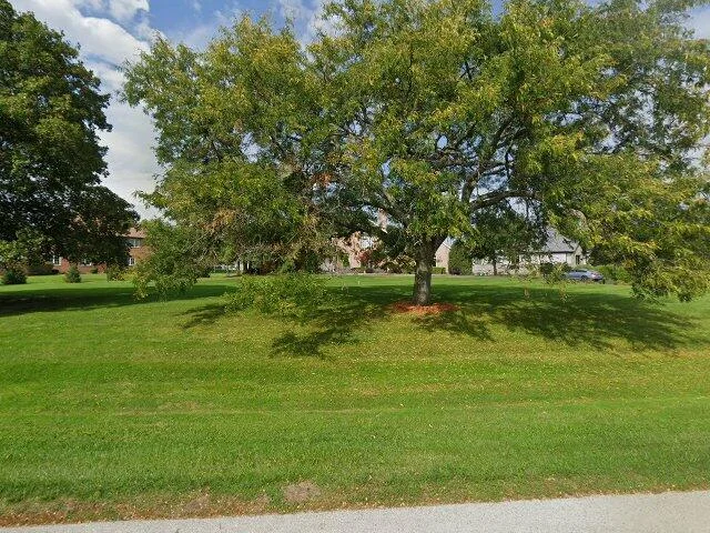 House image located at Barrington, IL 60010