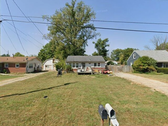 House image located at Louisville, KY 40272