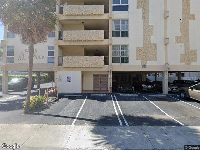 House image located at Hallandale, FL 33009