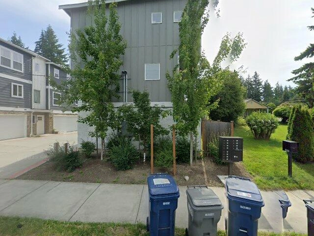 House image located at Everett, WA 98208