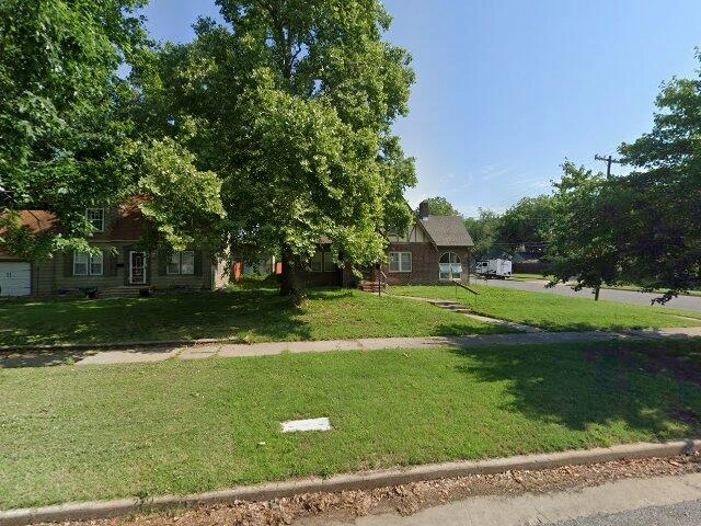 House image located at Hutchinson, KS 67501