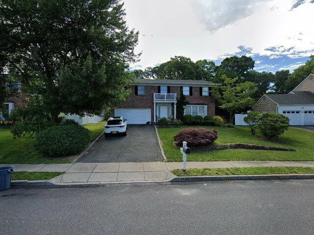 House image located at Hauppauge, NY 11788