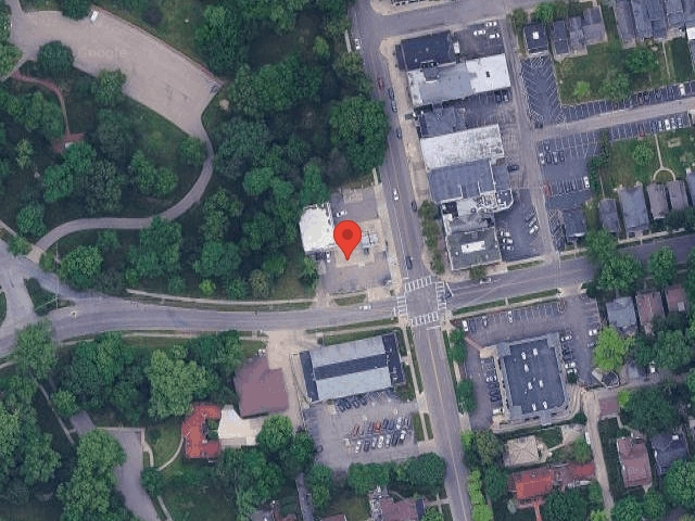 House image located at Alton, IL 62002