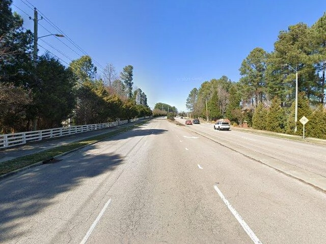 House image located at Indianapolis, IN 46221