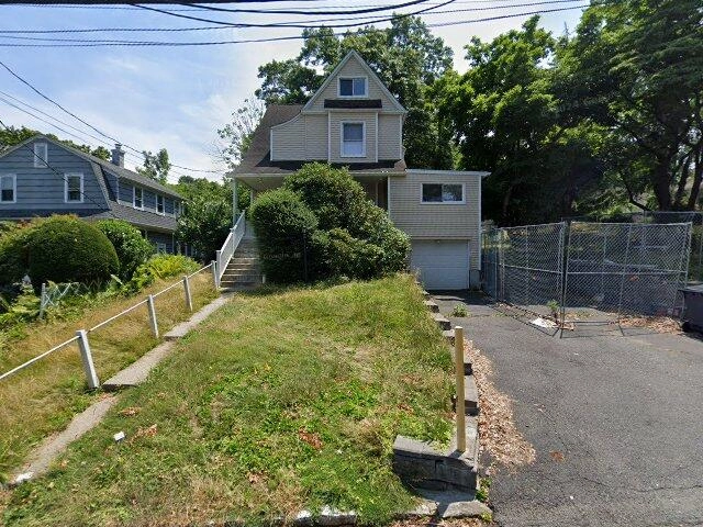 House image located at White Plains, NY 10607