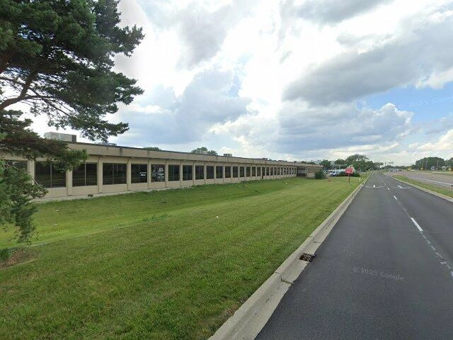 House image located at Wheeling, IL 60090