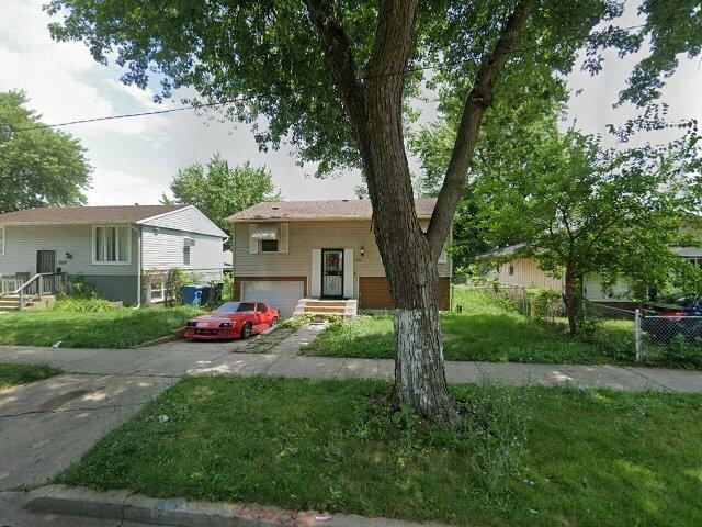 House image located at Riverdale, IL 60827