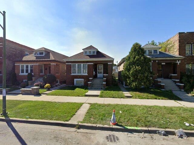 House image located at Chicago, IL 60629