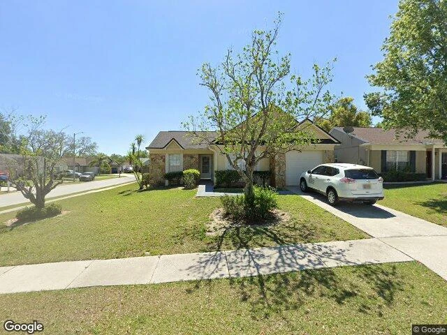 House image located at Valrico, FL 33594